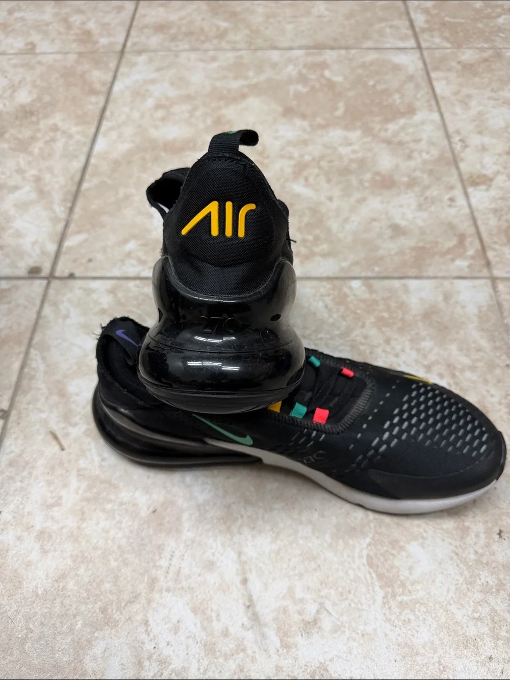 Nike Men’s Black Sneakers with Multicolor Lace Loops